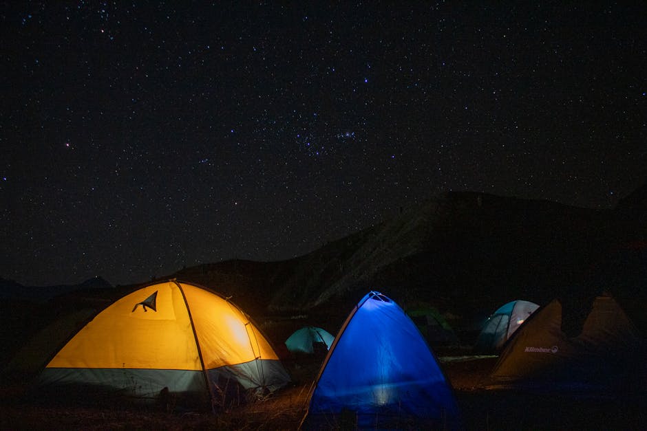 Happy campers using Feguceo tents
